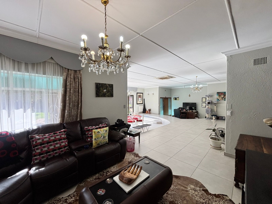 3 Bedroom Property for Sale in Flamwood North West